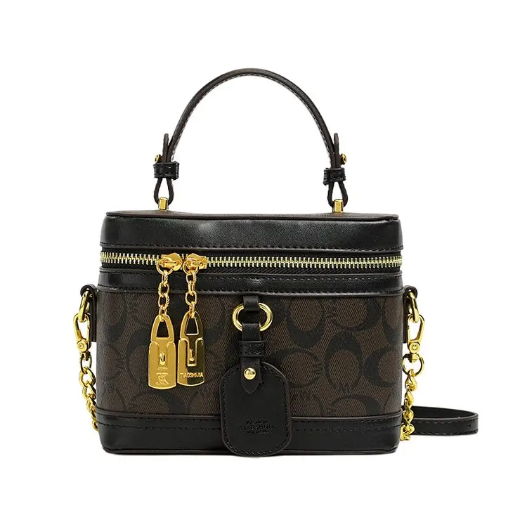 Modern trendy zipper crossbody bag with luxurious design chain strap shoulder bag, women's outdoor casual handbag