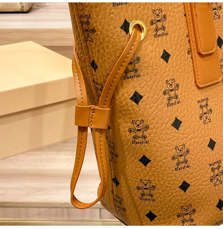 Classic Stylish Diaper Bag High End Elegant Vintage Satchels Women Leather Commuter Purse Unique Business Leisure