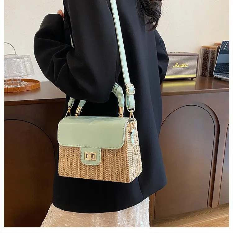 Leather Classic Diaper Bag For Women Elegant Designer Tote Large Capacity Fashionable Commuter Minimalist Vintage Shoulder Bag