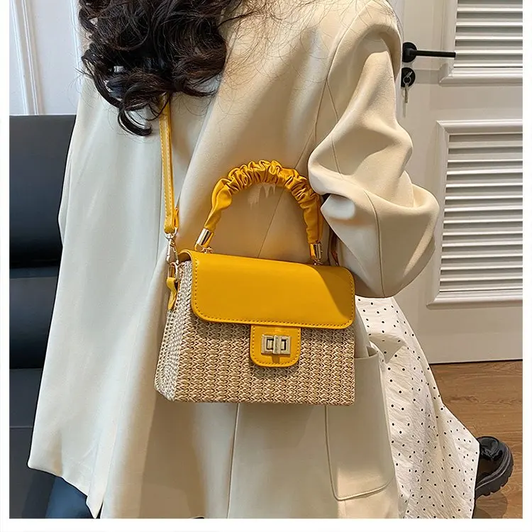 Leather Classic Diaper Bag For Women Elegant Designer Tote Large Capacity Fashionable Commuter Minimalist Vintage Shoulder Bag