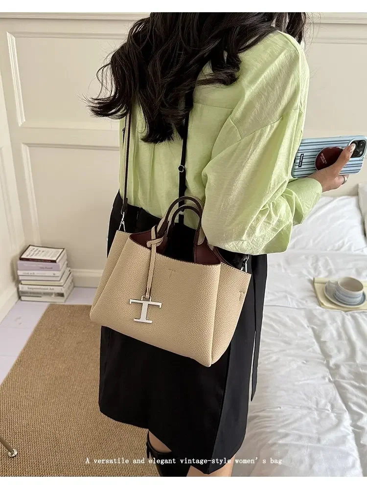 Unique High-End Leather Diaper Bag: Elegant Crossbody Messenger Bag For Women With Vintage Designer Look And Large Capacity