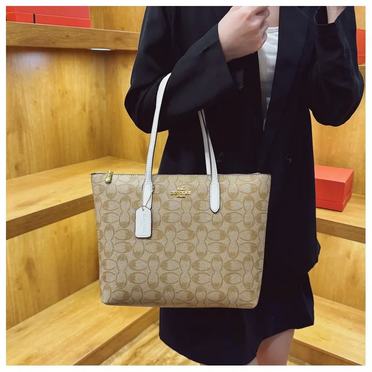 Elegant Chic Commuter Classic Diaper Bag Crossbody Handbag For Women Stylish Leather Large Capacity Tote