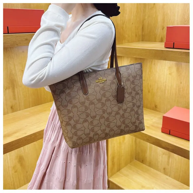 Elegant Chic Commuter Classic Diaper Bag Crossbody Handbag For Women Stylish Leather Large Capacity Tote