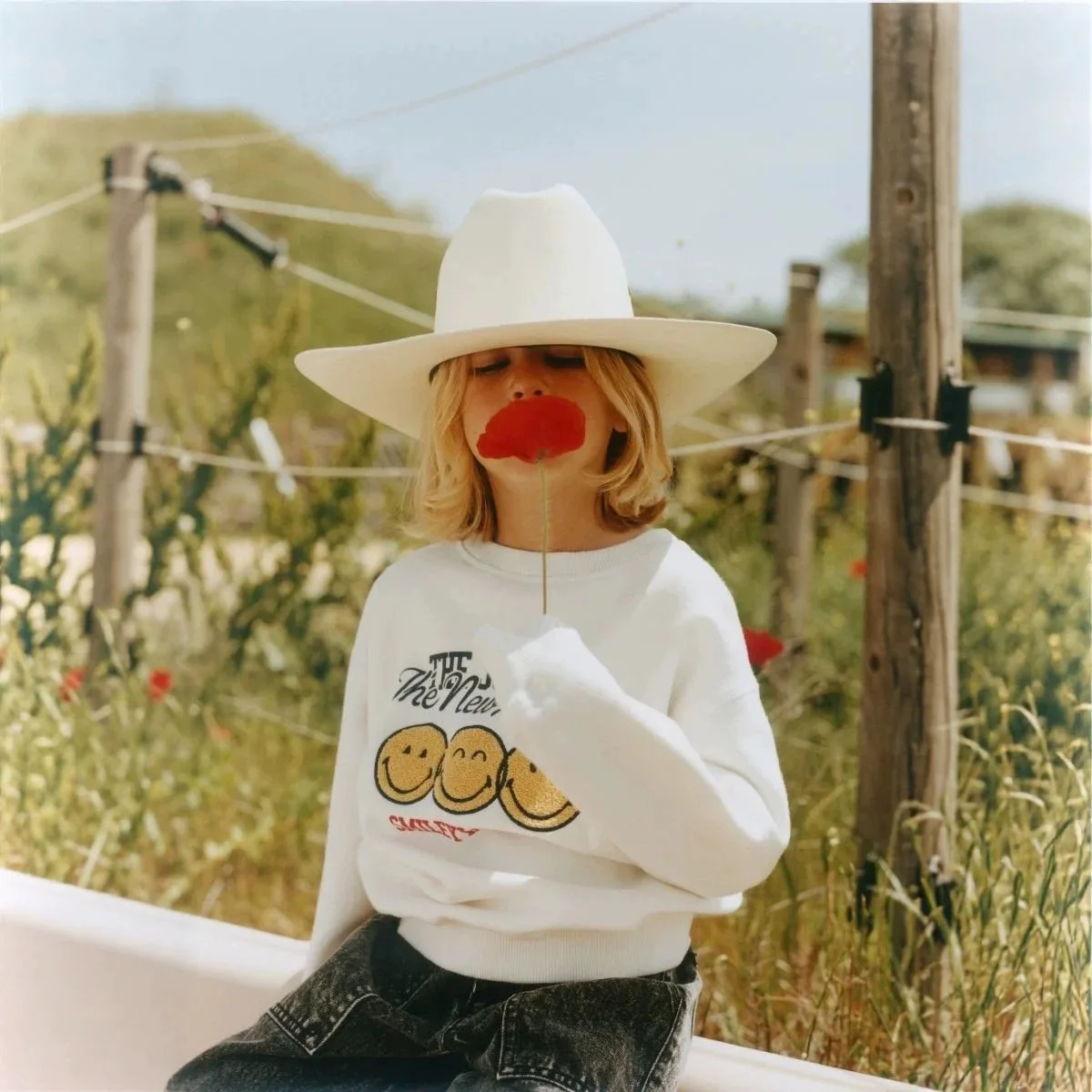 Kids Dress AW26 TNS Girls Cute Letter Sweaters Print Child Cotton Outwear Tops Clothing