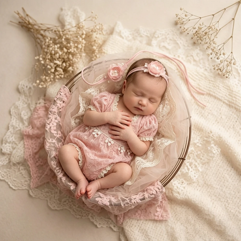 Newborn Photography Props Girl Pink Lace Romper Infant Photoshoot Outfit Vintage Princess Baby Bodysuit Studio Clothes