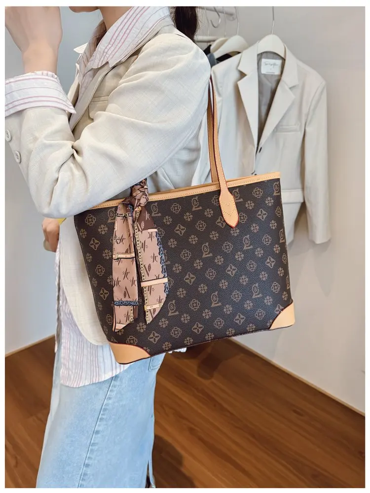Fashionable Diaper Bag For Ladies Solid Color Leather Shoulder Purse Trendy Clutch Mini Messenger Elegant Casual Commuter Style