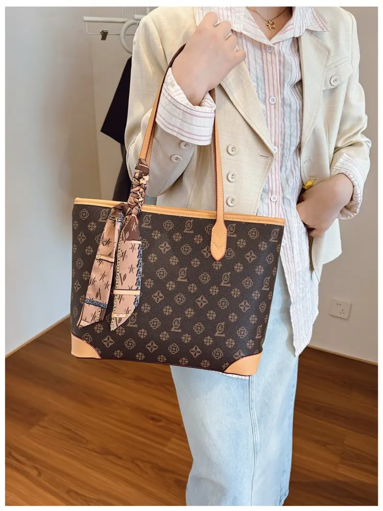 Fashionable Diaper Bag For Ladies Solid Color Leather Shoulder Purse Trendy Clutch Mini Messenger Elegant Casual Commuter Style