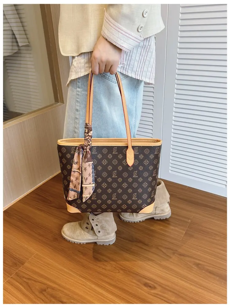 Fashionable Diaper Bag For Ladies Solid Color Leather Shoulder Purse Trendy Clutch Mini Messenger Elegant Casual Commuter Style