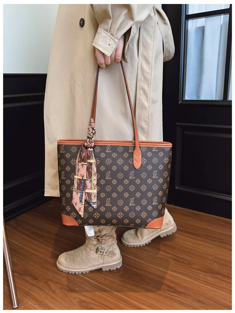 Fashionable Diaper Bag For Ladies Solid Color Leather Shoulder Purse Trendy Clutch Mini Messenger Elegant Casual Commuter Style