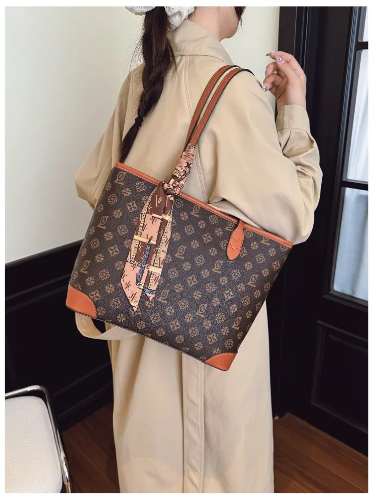 Fashionable Diaper Bag For Ladies Solid Color Leather Shoulder Purse Trendy Clutch Mini Messenger Elegant Casual Commuter Style