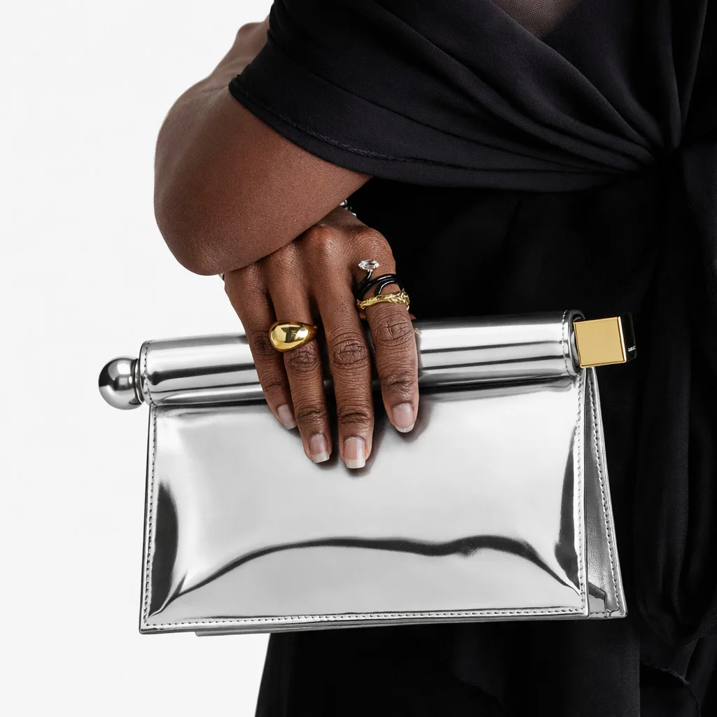 Fashion Roll Edge Foldable Clutch Bag 2026 New Large Metallic Silver Evening Party Ladies Shoulder Handbag