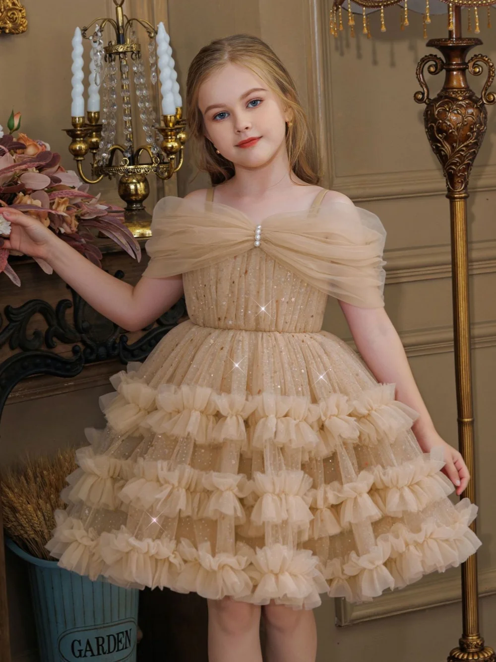 Tiered Ruffled Girls Sequined Dresses For Stage Peformance New Gorgeous Of Shoulder Kids Princess Gown Wedding Guest Clothes