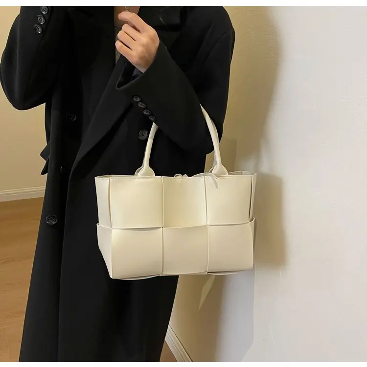 Stylish Retro-Inspired Diaper Bag Handbag Tote Crossbody Errands Run Large Capacity Exquisite Charming Dainty Elegant