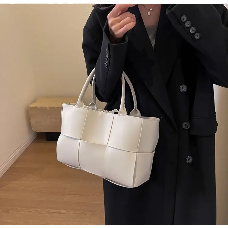 Stylish Retro-Inspired Diaper Bag Handbag Tote Crossbody Errands Run Large Capacity Exquisite Charming Dainty Elegant