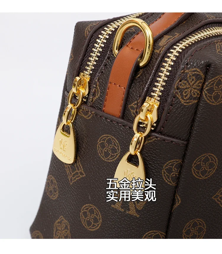 Luxury Parisian-Inspired Tote Bag for Women Elegant Crossbody Handbag Vintage Minimalist Leather with Fashionable Detailing