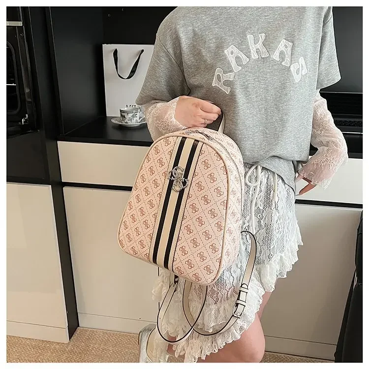 Luxury large capacity outdoor travel handbag, modern trendy women's backpack, classic design zipper shoulder bag