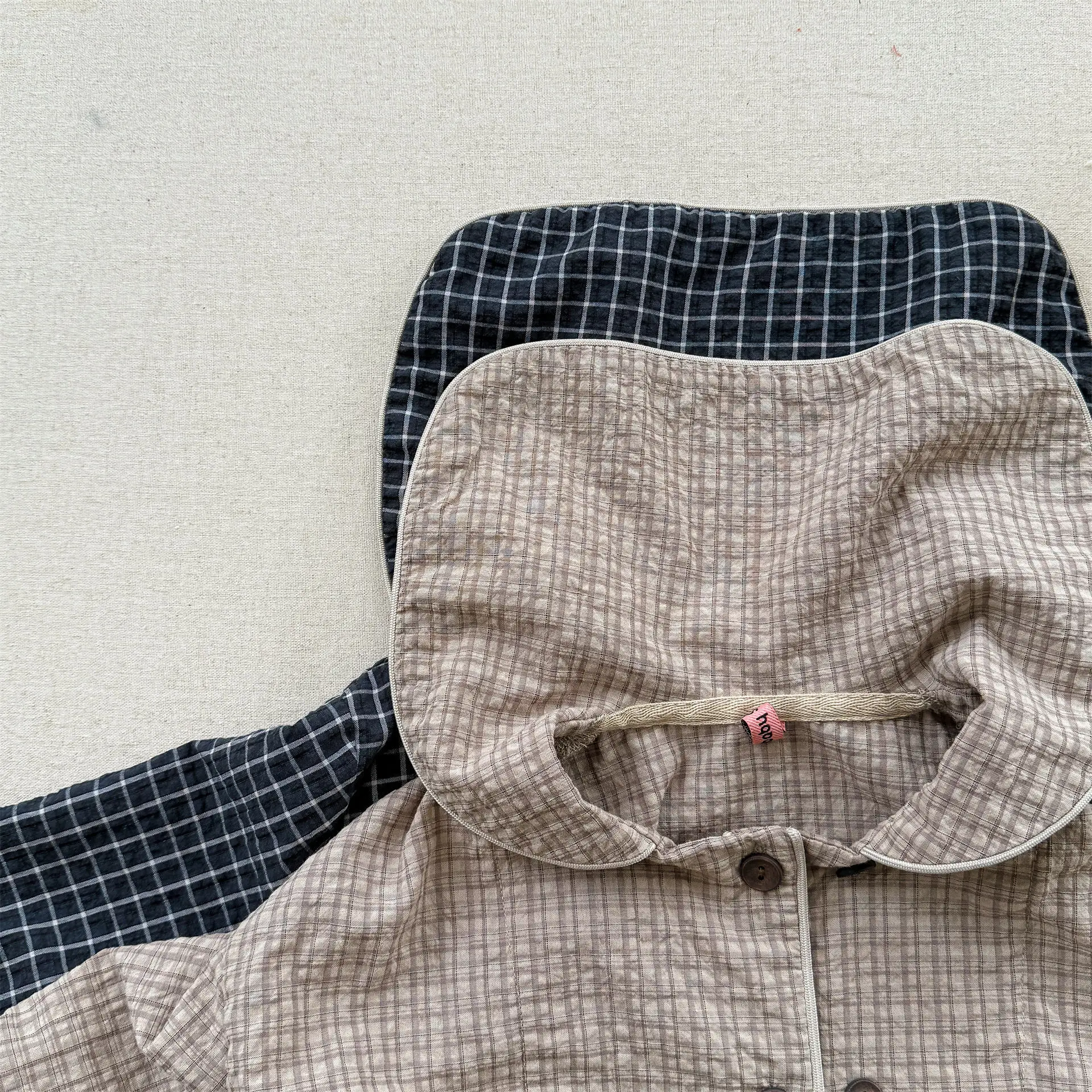 2026 Autumn New Girls Plaid Shirts Children Long Sleeve Tops Baby Girl Large Lapel Cotton Linen Blouse Kids Casual Tops