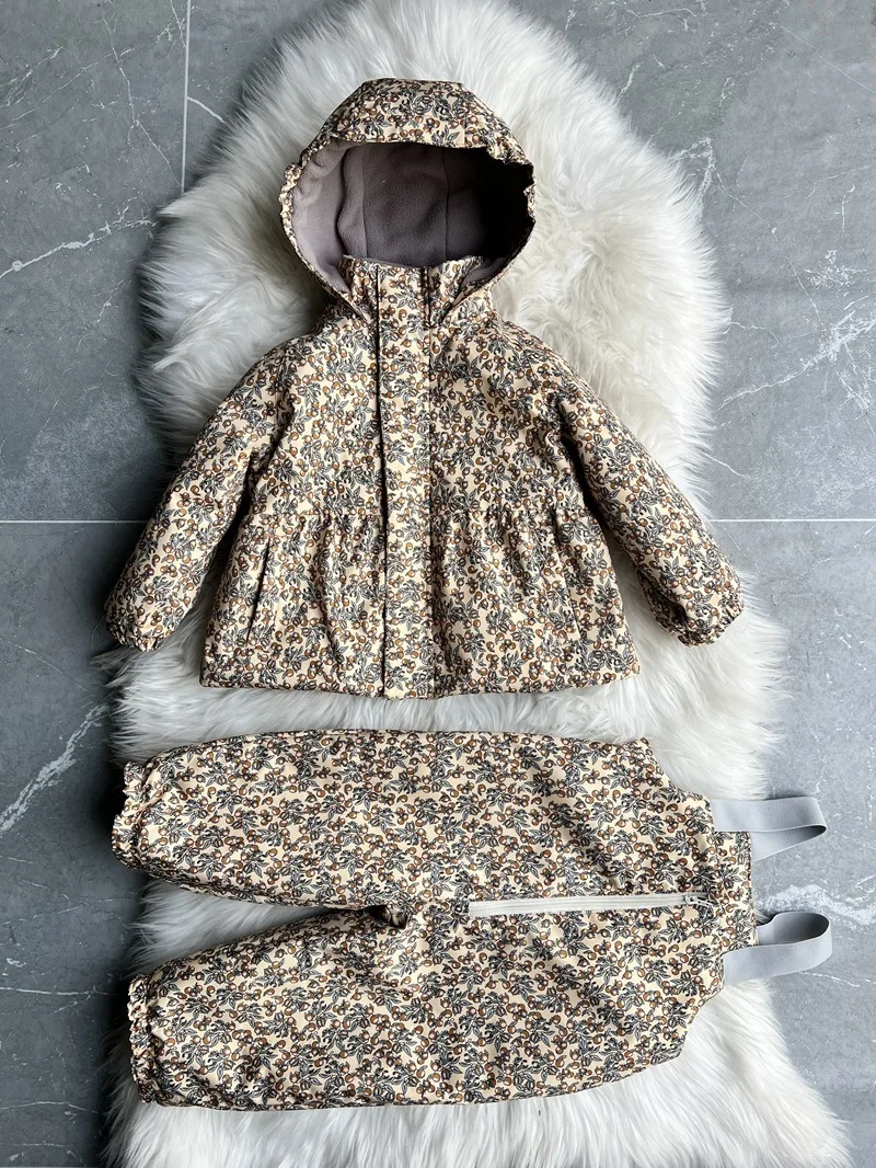 Girls' Down Jacket 2026 Winter New Printed Fashionable Windproof And Warm Children's Hooded Cotton Jacket Thickened Ski Jacket