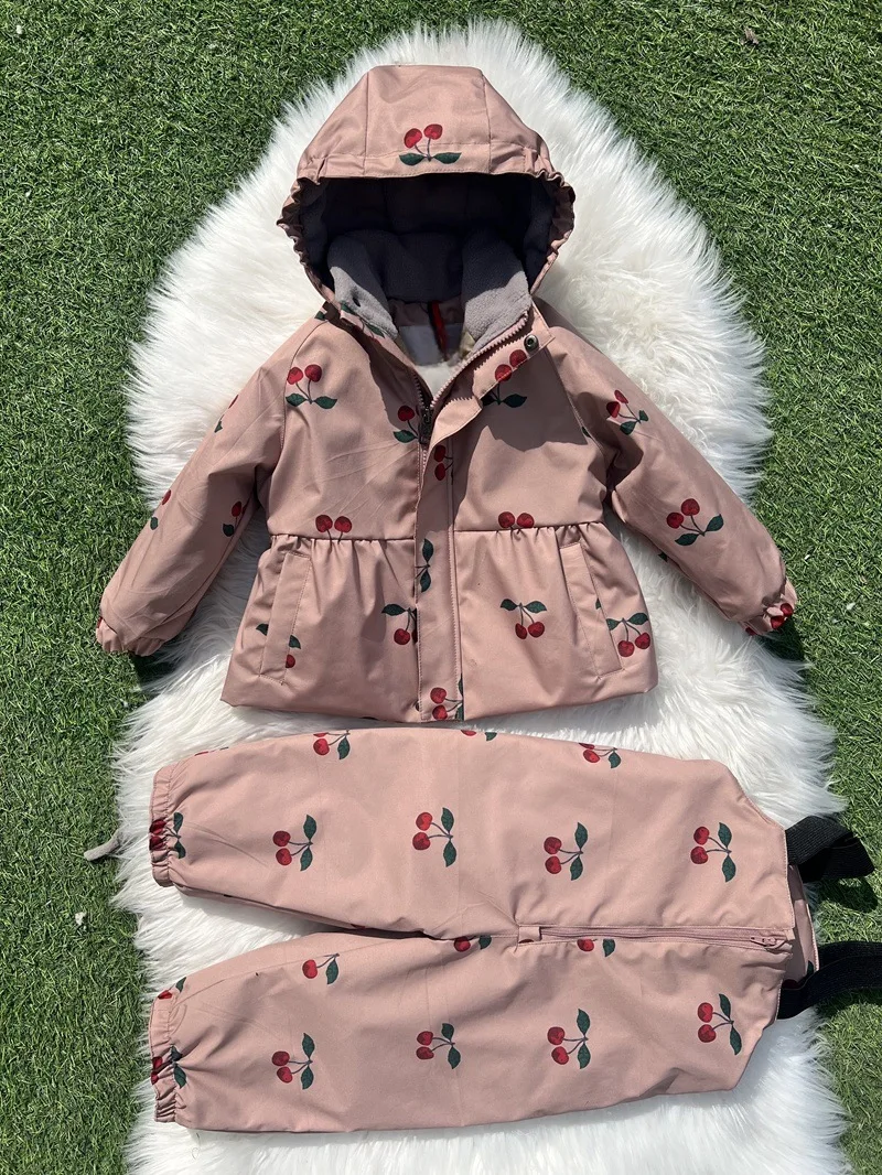 Girls' Down Jacket 2026 Winter New Printed Fashionable Windproof And Warm Children's Hooded Cotton Jacket Thickened Ski Jacket