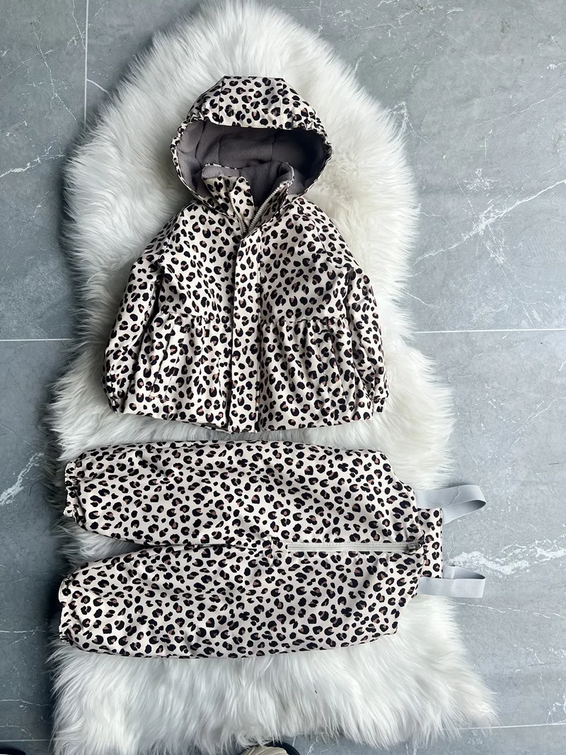 Girls' Down Jacket 2026 Winter New Printed Fashionable Windproof And Warm Children's Hooded Cotton Jacket Thickened Ski Jacket
