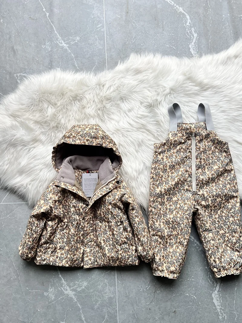 Girls' Down Jacket 2026 Winter New Printed Fashionable Windproof And Warm Children's Hooded Cotton Jacket Thickened Ski Jacket