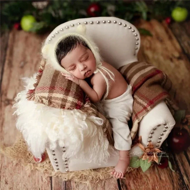 Newborn Photography Props for Baby Posing Mini Posing Sofa Arm Chair Pillow Fotografia Accessories Studio Shooting Photo Props