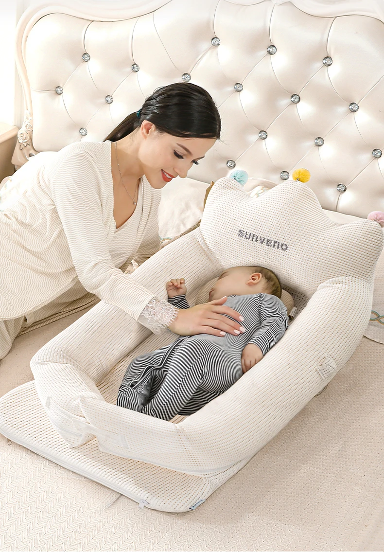 Sunveno Baby Lounger Middle Bed Cot For Newborn Breathable Fabric Expandable Comforter for Infants And Babies