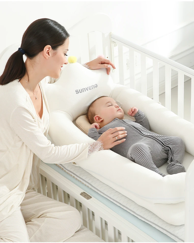 Sunveno Baby Lounger Middle Bed Cot For Newborn Breathable Fabric Expandable Comforter for Infants And Babies