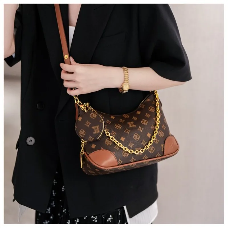 High-End Designer Paris Diaper Bag For Women Letter Logo Leather Tote With Fashionable Crossbody And Stylish Shoulder Strap