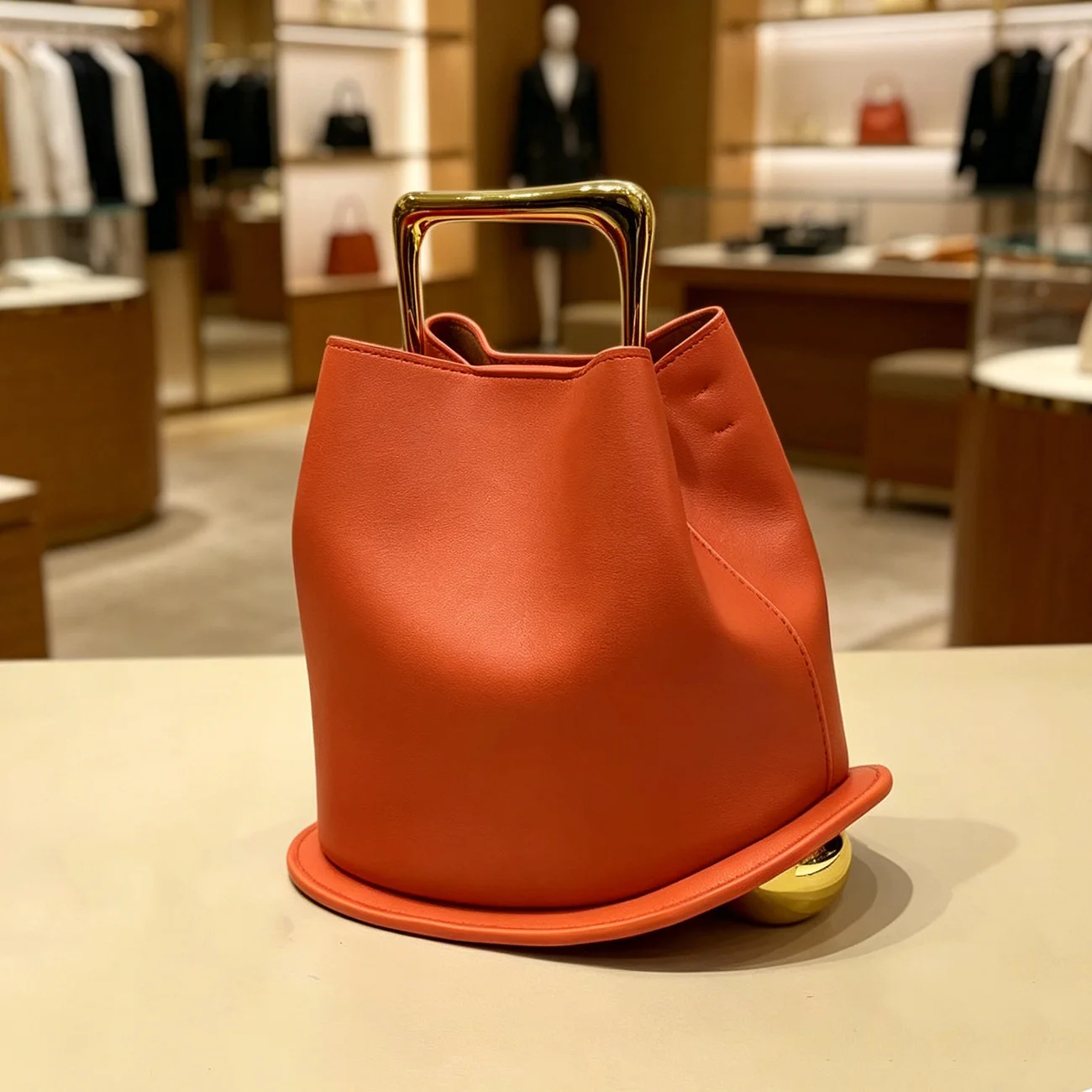 Elegant Vintage Designer Diaper Bag: Luxury Crossbody Messenger Bag For Women With Unique Style And Large Capacity For Tote
