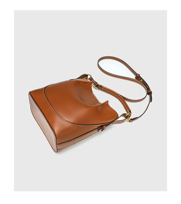 Trendy Designer Square Satchels for Women Textured Original Retro Diaper Bag Crossbody Shoulder Bag Luxury Everyday Tote