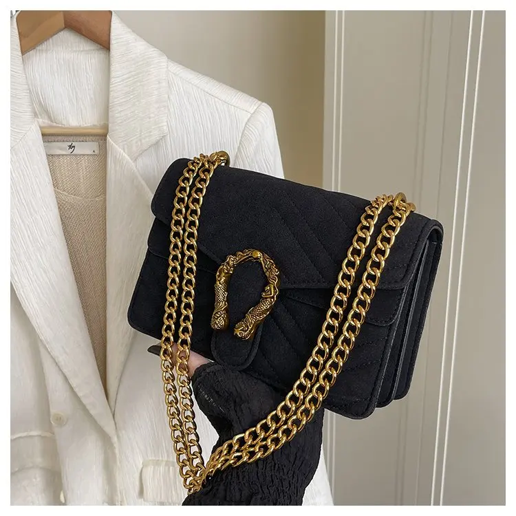 Graceful Elegant Diaper Bag One Shoulder Baby Care Office Event Mom Exquisite Stylish Glamorous Timeless Versatile Functional