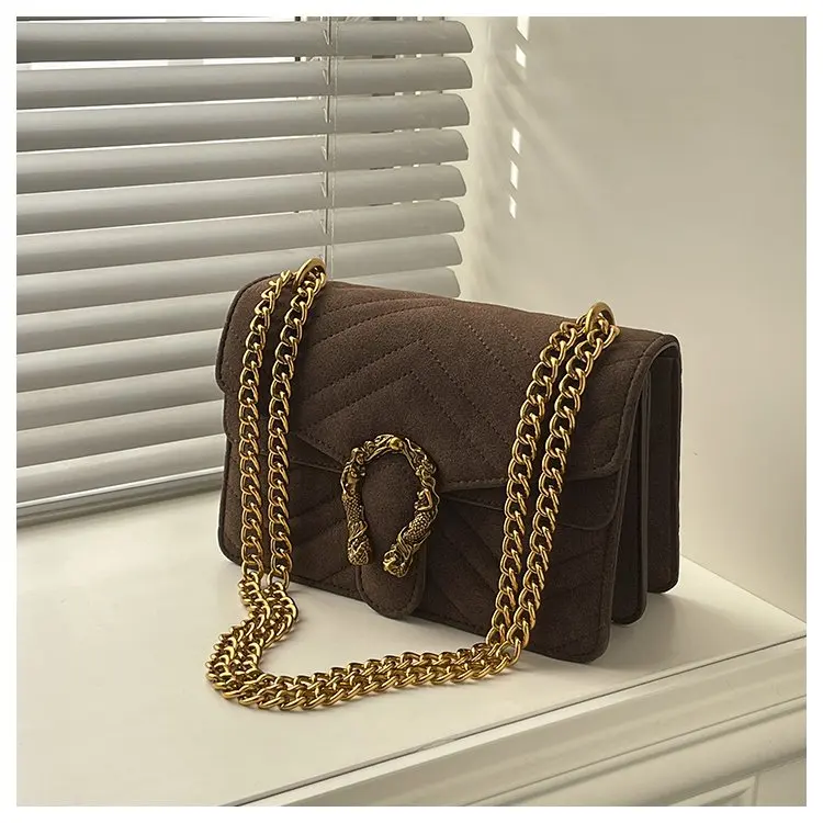 Graceful Elegant Diaper Bag One Shoulder Baby Care Office Event Mom Exquisite Stylish Glamorous Timeless Versatile Functional
