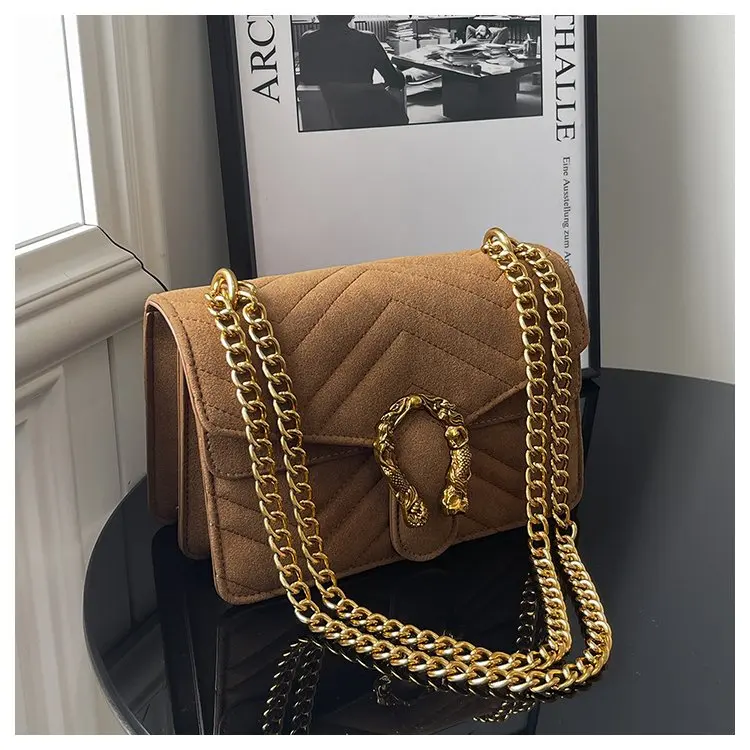 Graceful Elegant Diaper Bag One Shoulder Baby Care Office Event Mom Exquisite Stylish Glamorous Timeless Versatile Functional