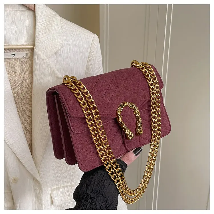 Graceful Elegant Diaper Bag One Shoulder Baby Care Office Event Mom Exquisite Stylish Glamorous Timeless Versatile Functional
