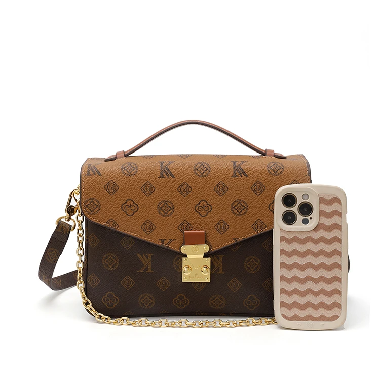 Trendy Simple Fashionable Diaper Bag Letter Logo Leather Crossbody Bag Large Capacity For Women Stylish Commuter