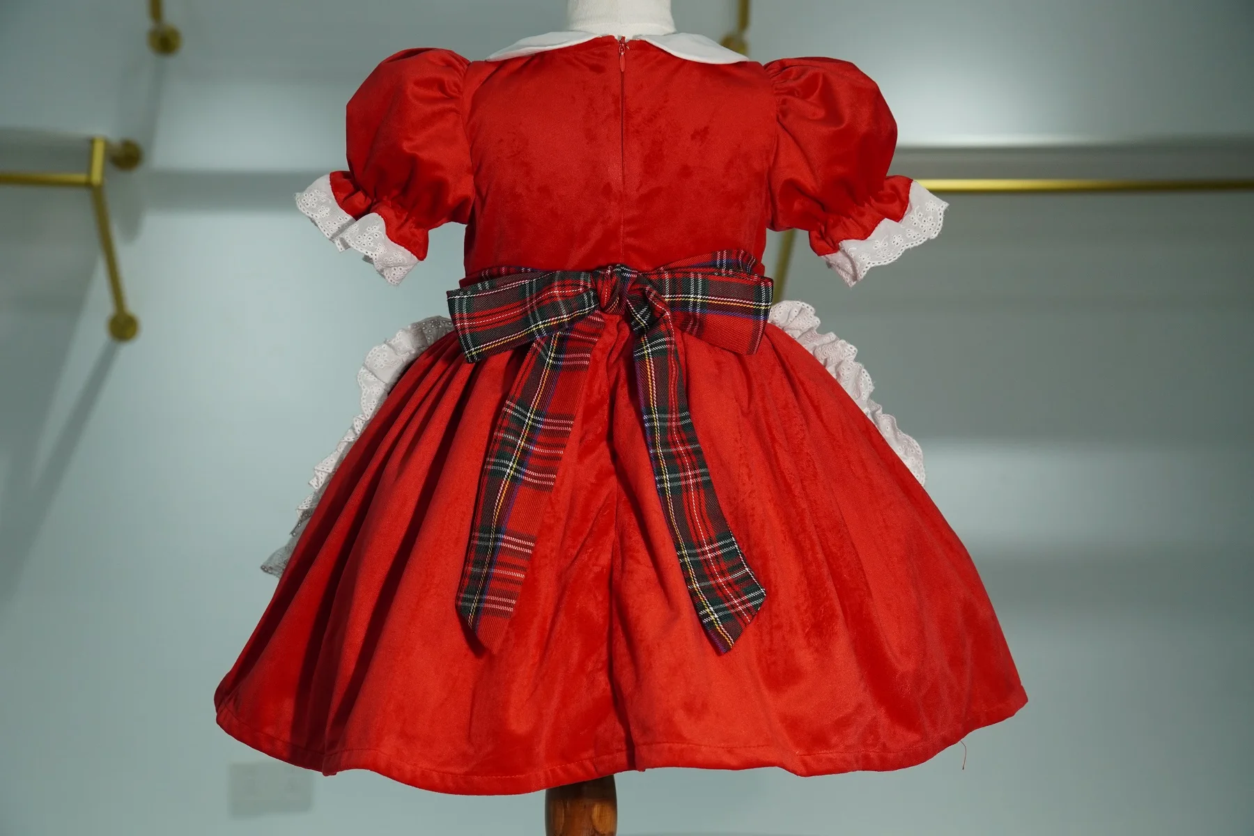 0-12Y Baby Girl Autumn Winter Red Velvet Plaid Bear Embroidery Vintage Spanish Princess Ball Gown Dress for Eid Christmas C62