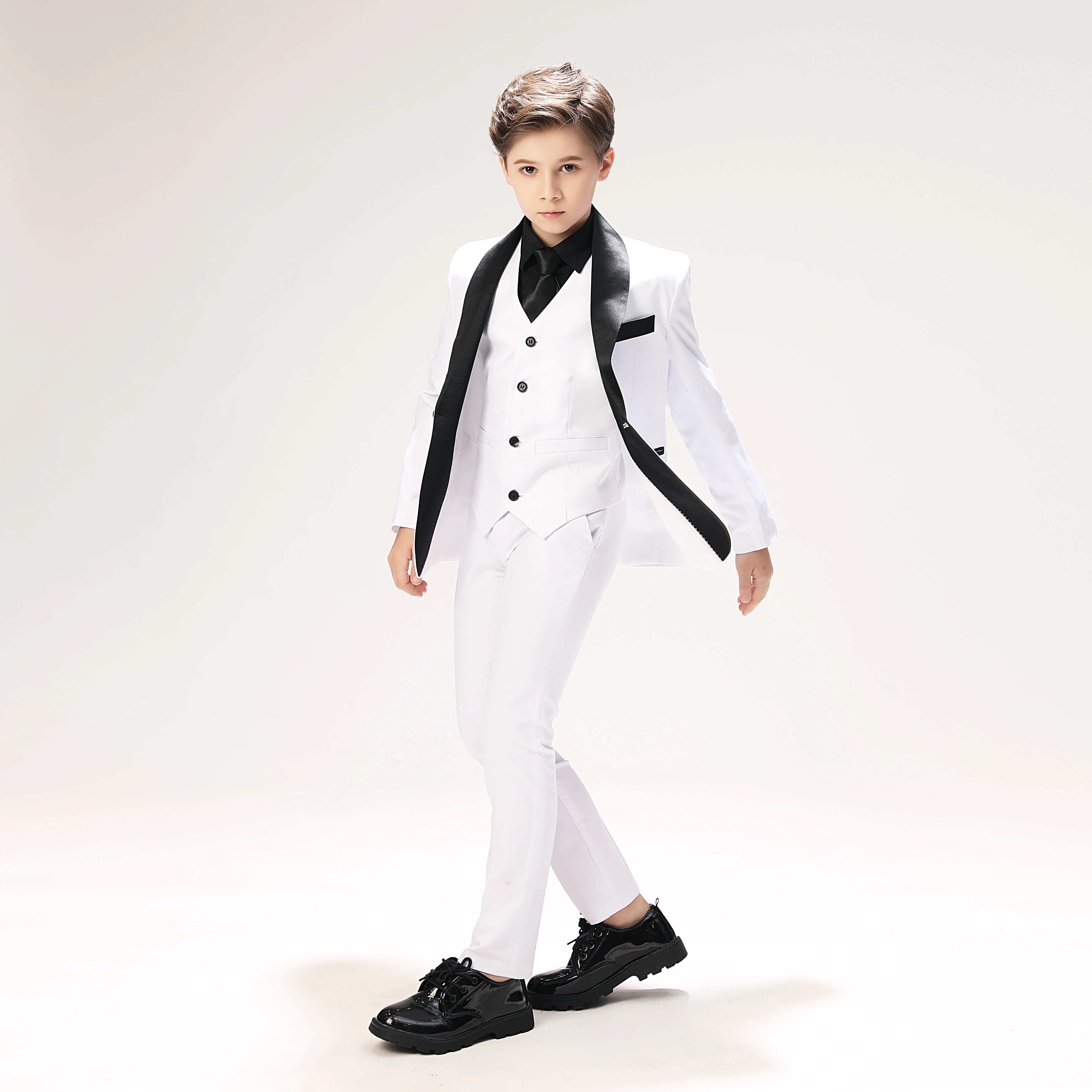 Back-to-school Boys Suit 3 Piece Jacket Vest Trousers Pants Children's Tuxedo Wedding Suit Classic Formal Dress Slim Teen Suit