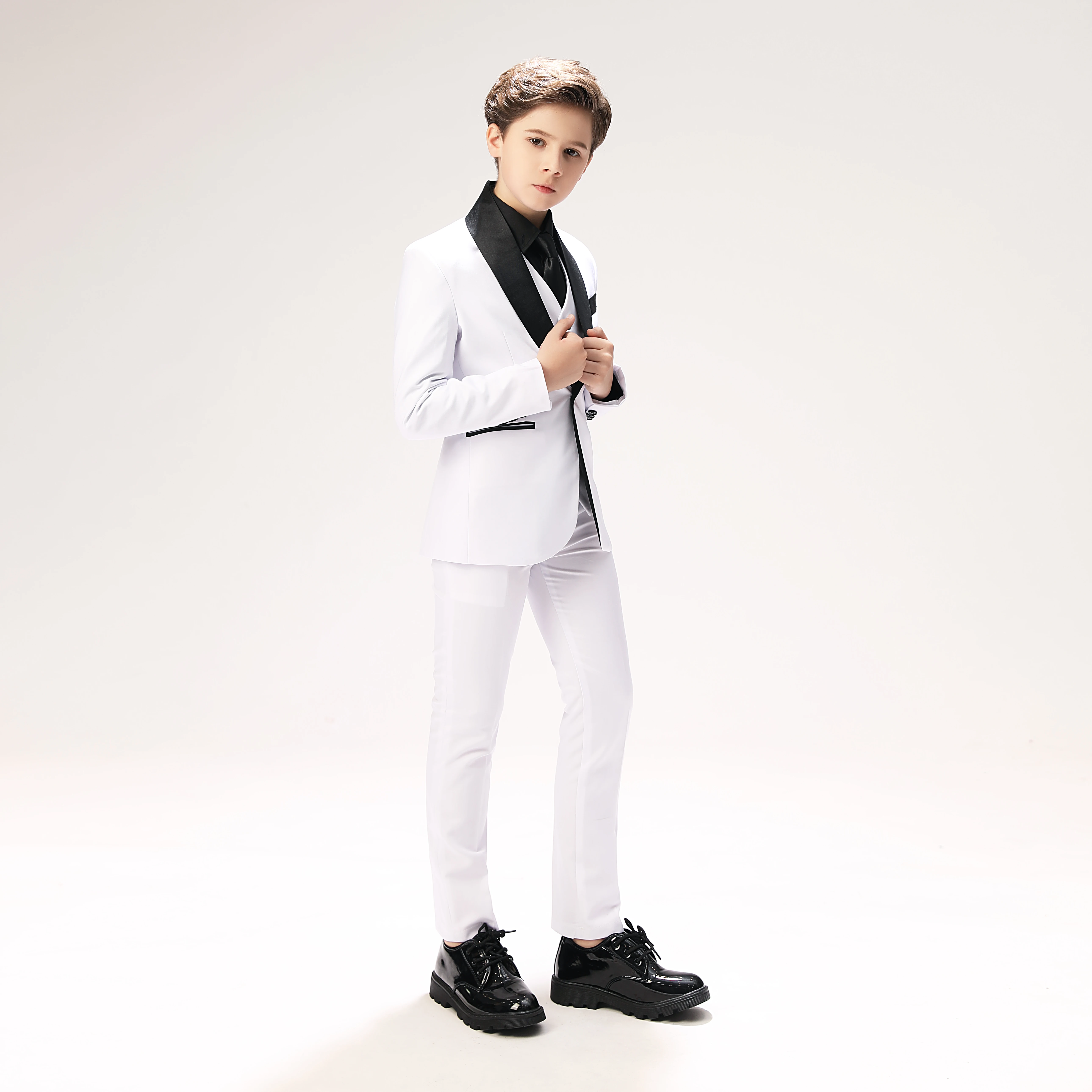 Back-to-school Boys Suit 3 Piece Jacket Vest Trousers Pants Children's Tuxedo Wedding Suit Classic Formal Dress Slim Teen Suit
