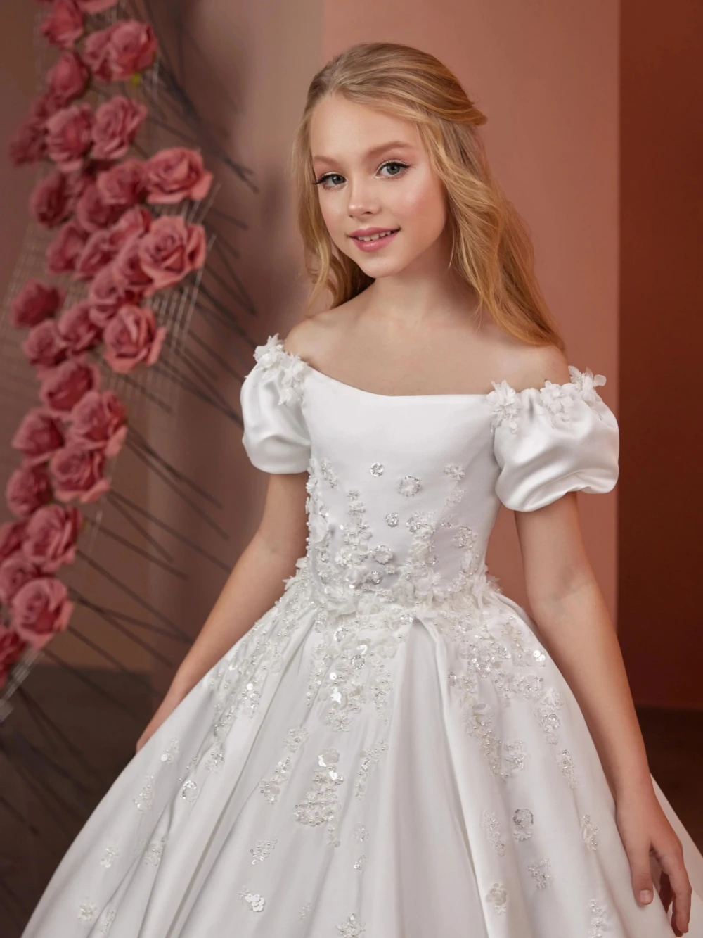 2026 New Beaded 3D Flower Girls Flower Dresses For Wedding Elegant Cute Off Shoulder Kids Princess Gown For Formal Occasion
