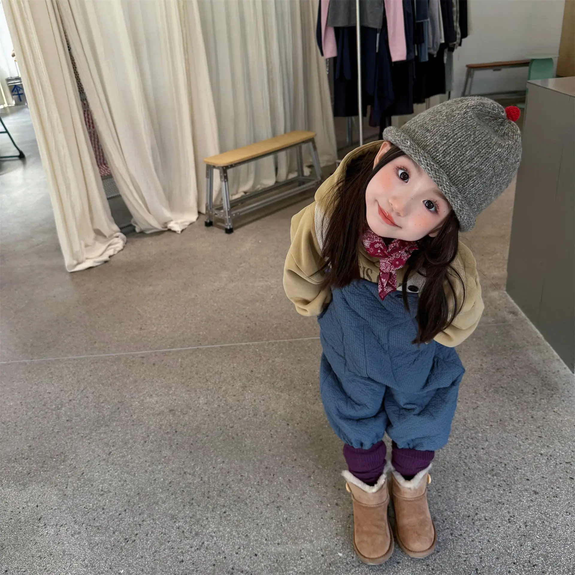 2025 Winter New Children Warm Overalls Boys Girls Plus Velvet Thick Overalls Kids Cotton Padded Strap Trousers Cute Baby Clothes