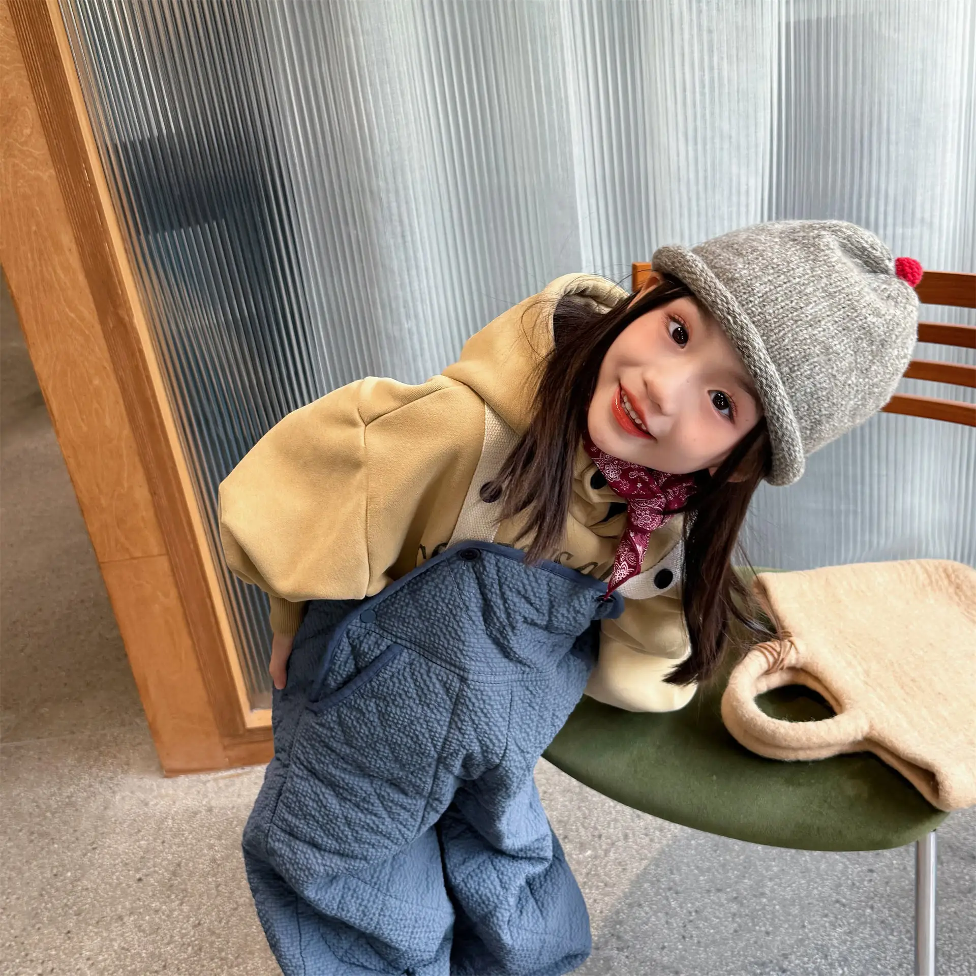 2025 Winter New Children Warm Overalls Boys Girls Plus Velvet Thick Overalls Kids Cotton Padded Strap Trousers Cute Baby Clothes