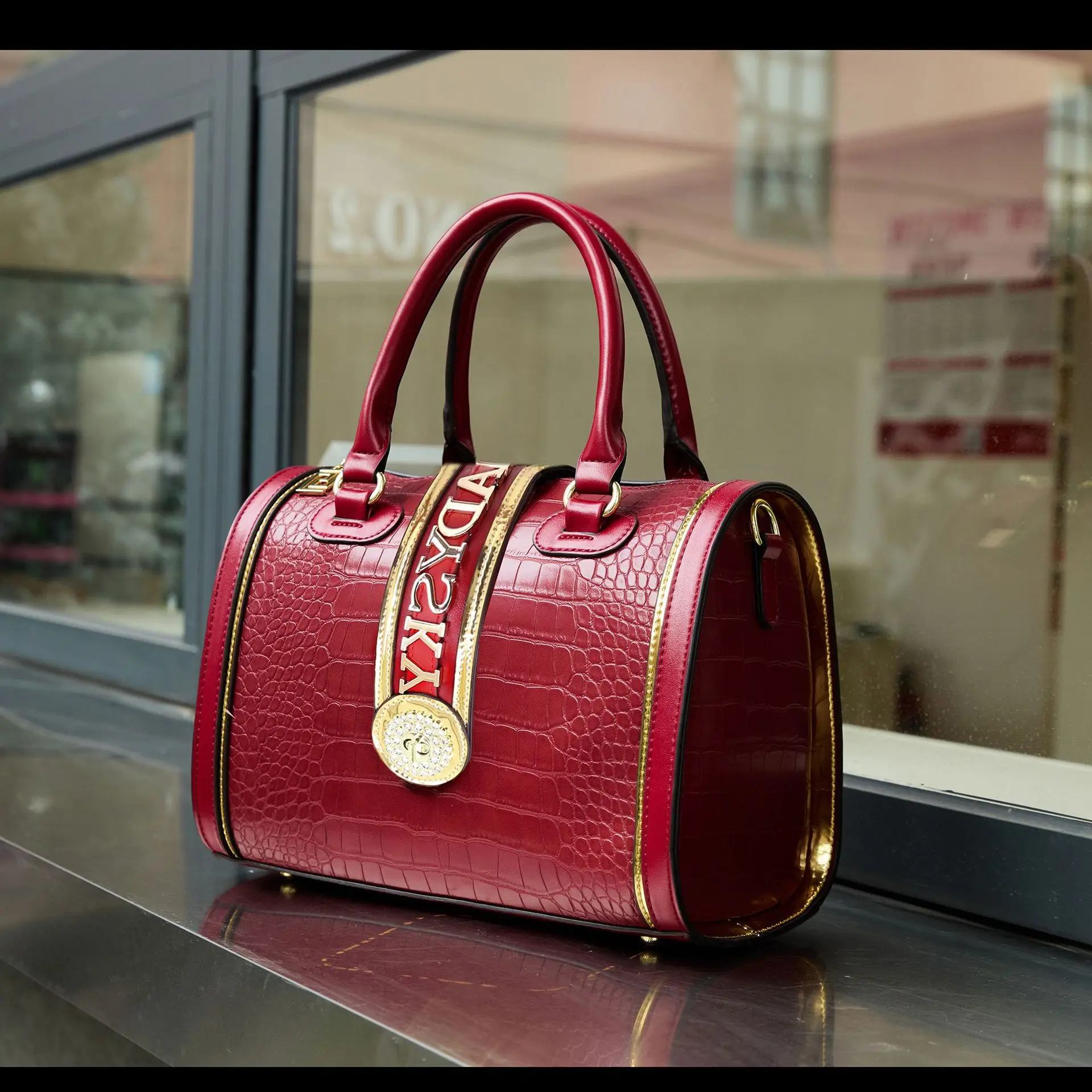 Chic Solid Color Designer Diaper Bag For Women Trendy Leather Crossbody Handbag Luxury Unique Vintage Shoulder Tote Large