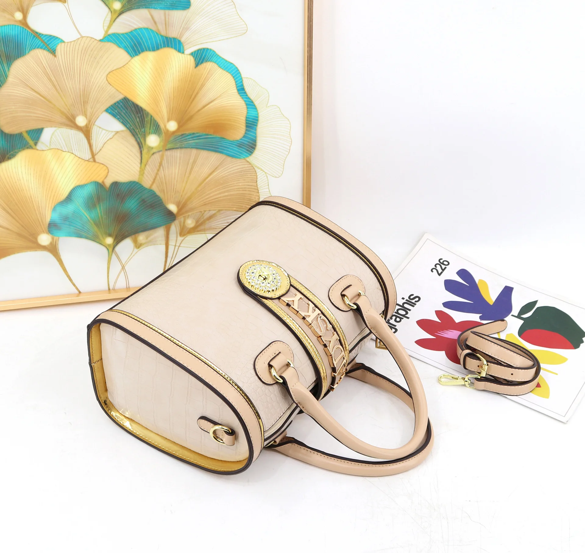 Chic Solid Color Designer Diaper Bag For Women Trendy Leather Crossbody Handbag Luxury Unique Vintage Shoulder Tote Large