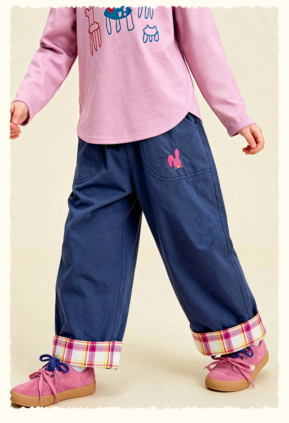 Amila Spring Children's Versatile Casual Pants With Elastic Waist, Grid Pattern And Flanging Design For Daily Comfort Wearing