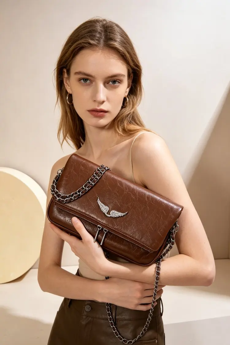 New durable women's fashionable shoulder bag with classic design, chain strap crossbody bag, outdoor casual small square bag
