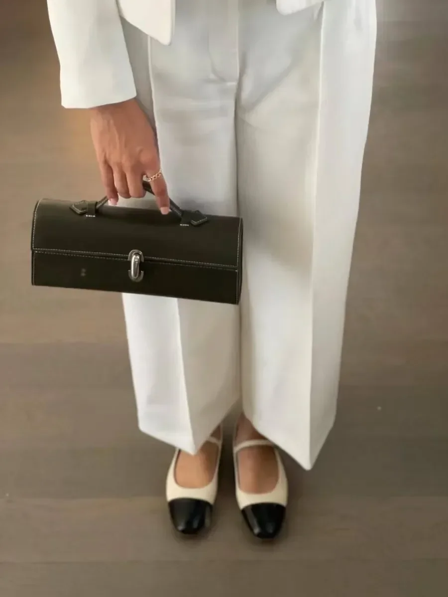 Luxury Designer Vintage Diaper Bag: Elegant Crossbody Handbag For Women With Minimalist Style And Large Capacity Messenger Tote