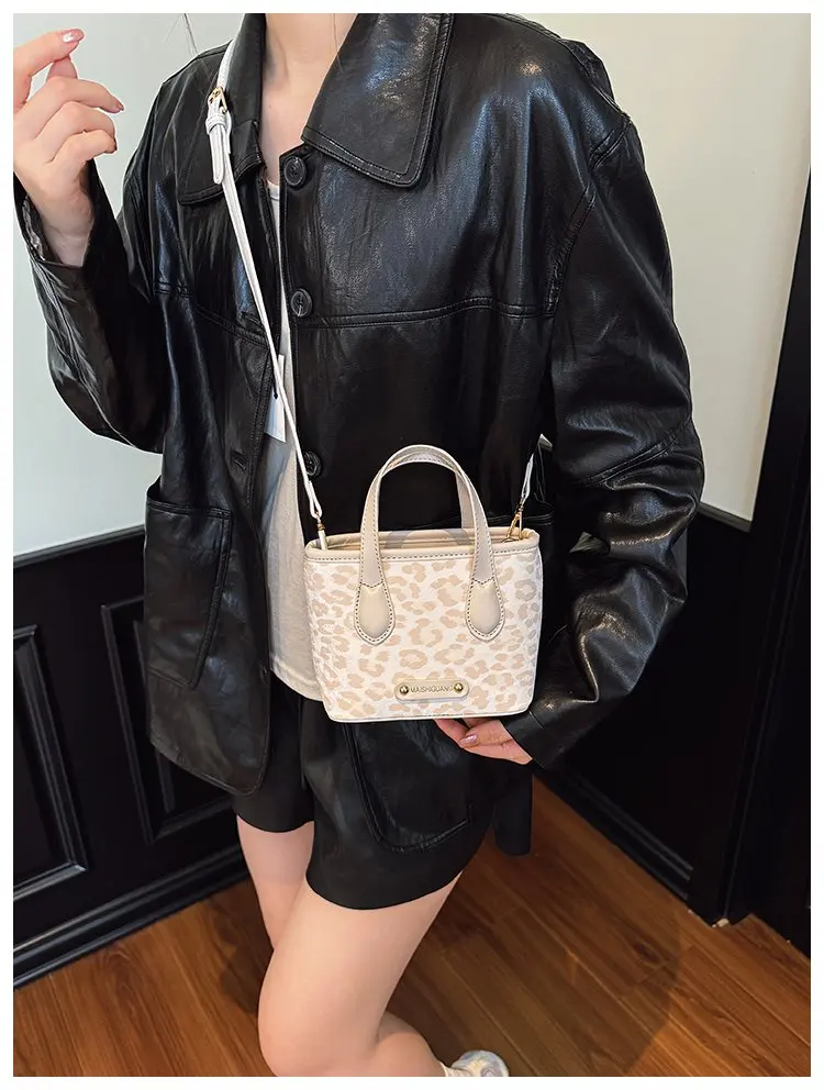 Elegant Classic Designer Paris Diaper Bag Luxury Stylish Leather Tote For Women Minimalist Vintage Shoulder Bag