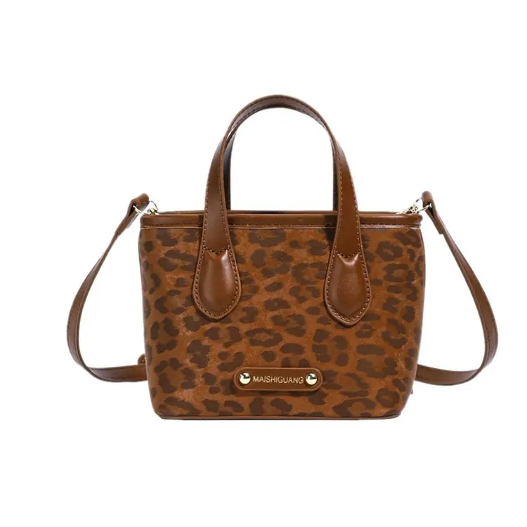 Elegant Classic Designer Paris Diaper Bag Luxury Stylish Leather Tote For Women Minimalist Vintage Shoulder Bag