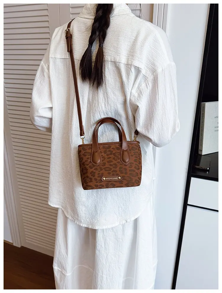 Elegant Classic Designer Paris Diaper Bag Luxury Stylish Leather Tote For Women Minimalist Vintage Shoulder Bag